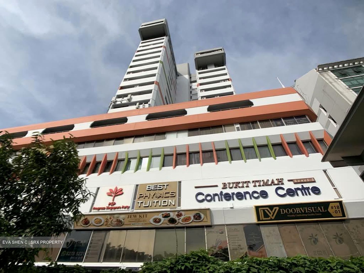 Beauty World Centre (D21), Shop House #590652041